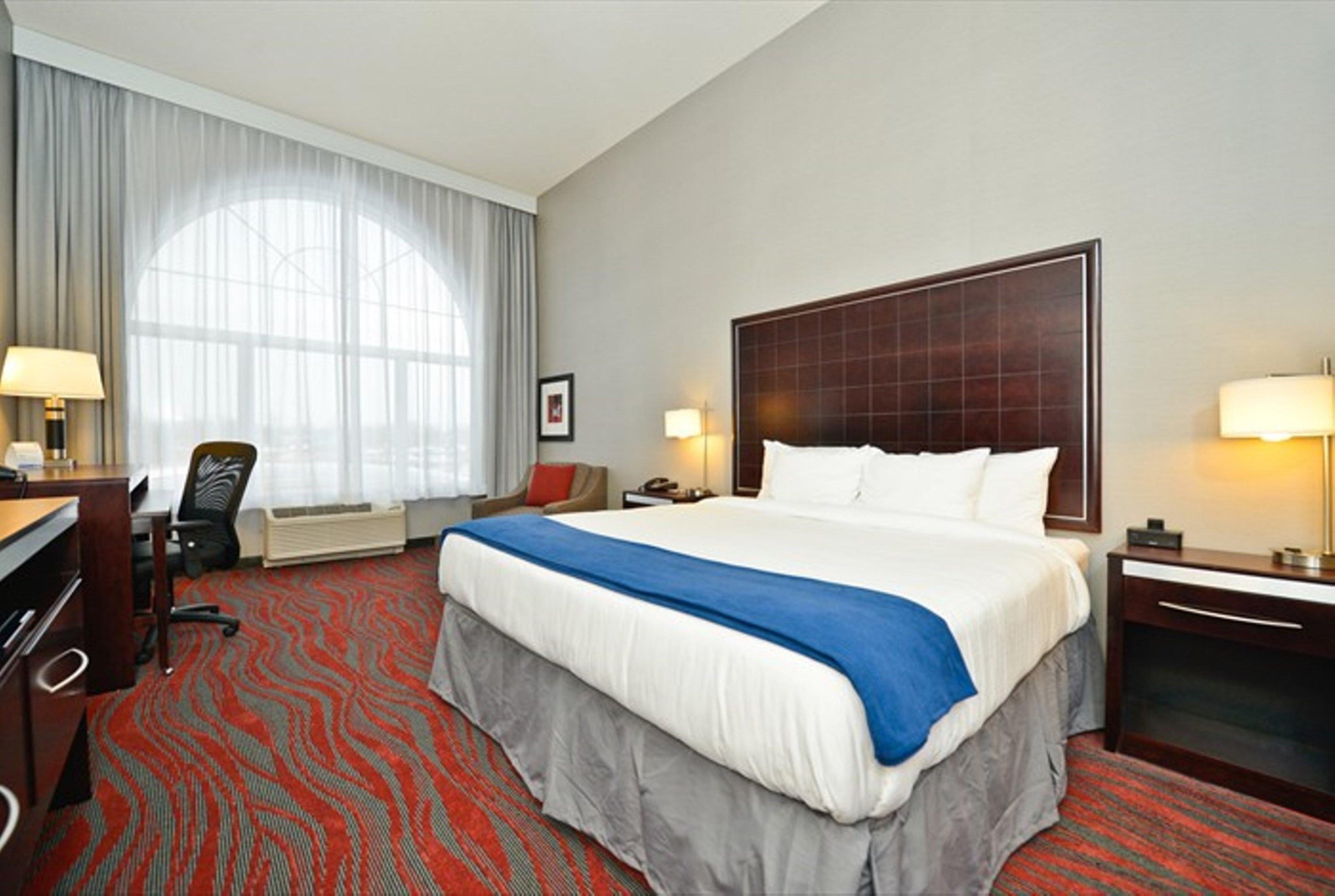 Holiday Inn Express & Suites Utica By Ihg Exteriör bild