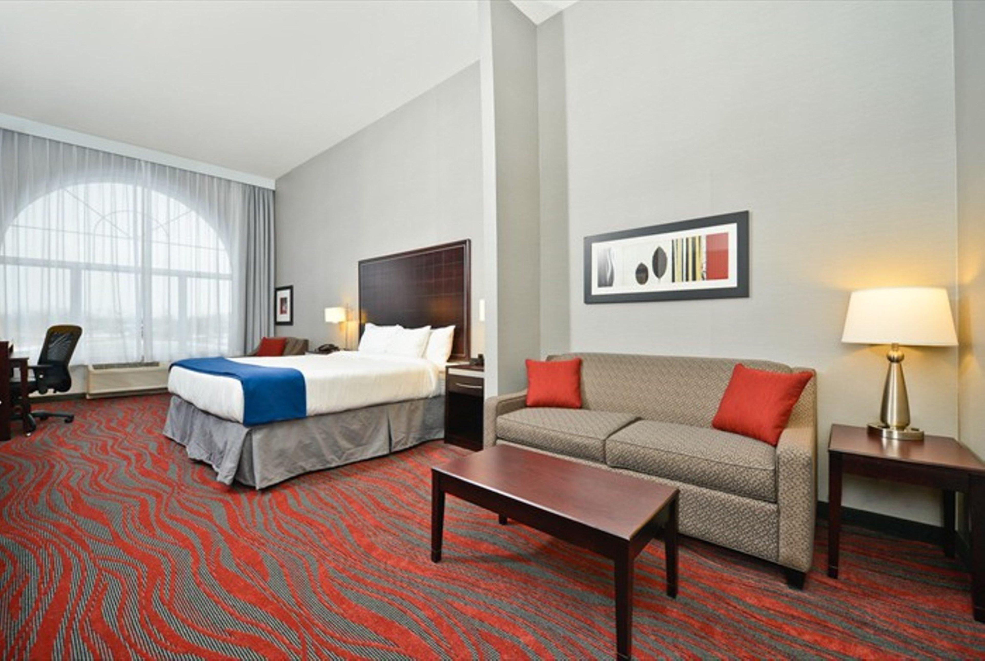 Holiday Inn Express & Suites Utica By Ihg Exteriör bild