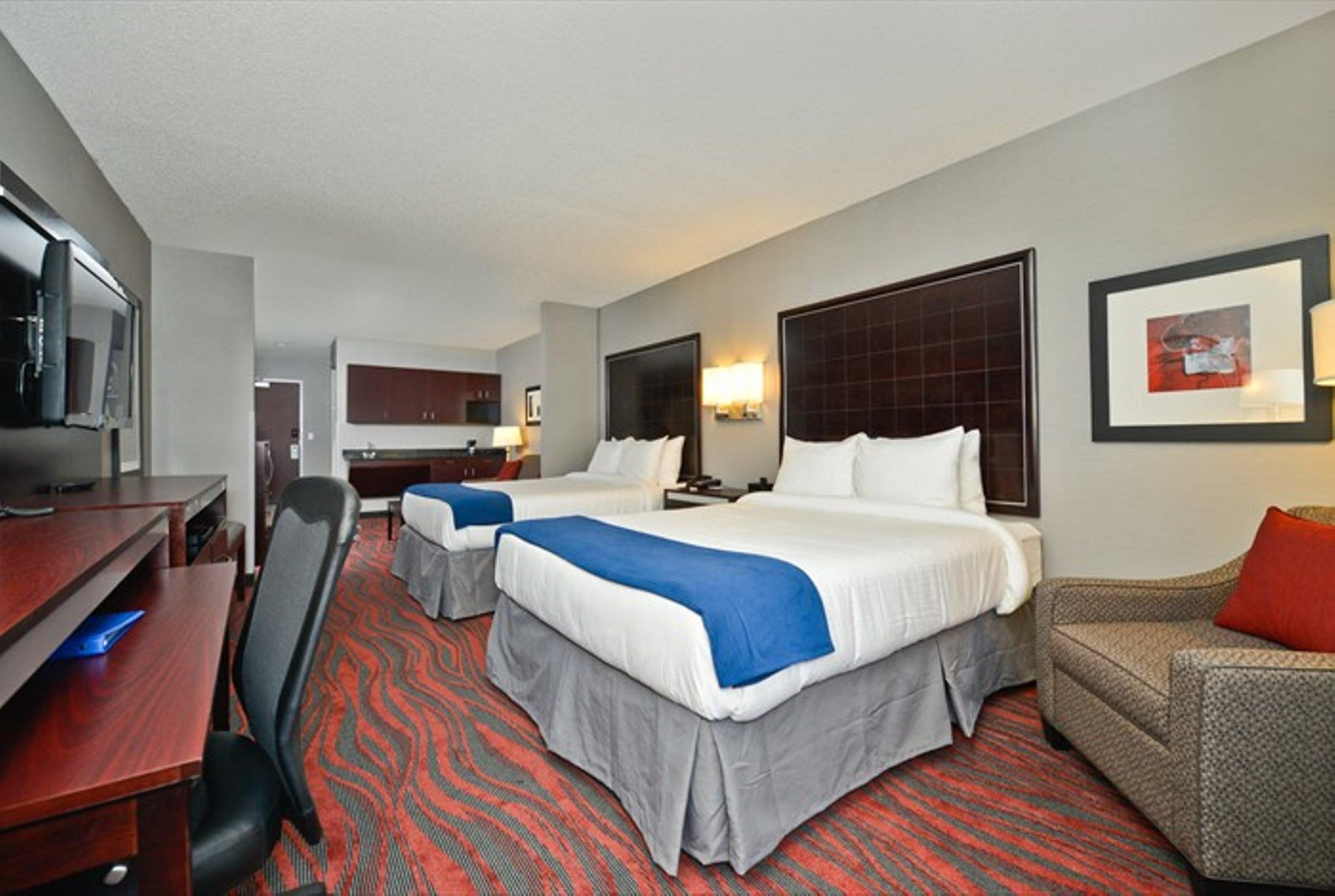 Holiday Inn Express & Suites Utica By Ihg Exteriör bild